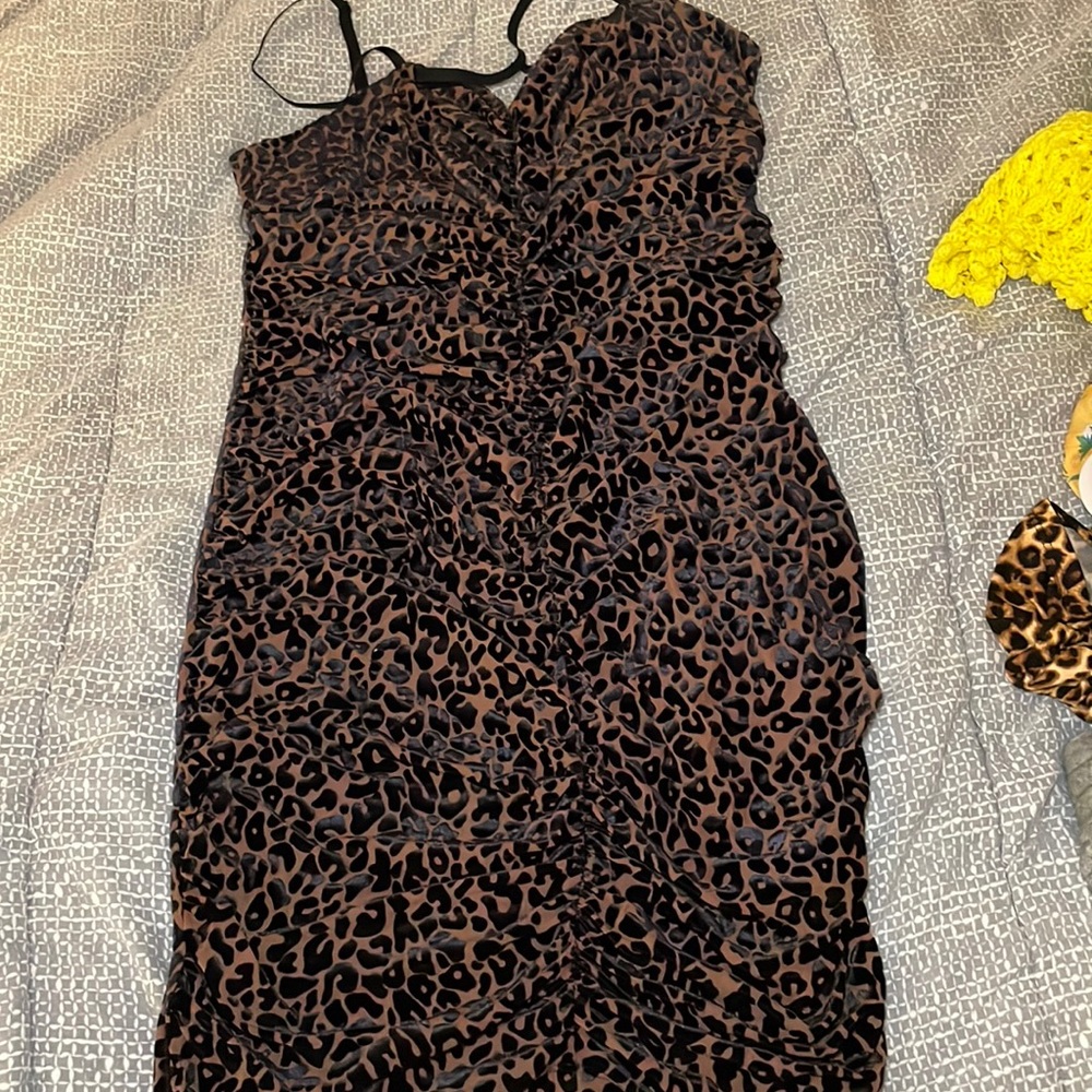 Leopard / cheetah dress 🤎